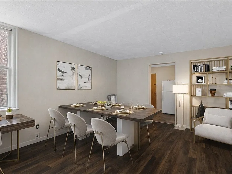75 Park St #8 — Photo 1