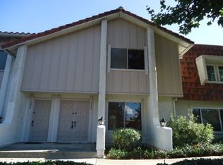 344 Green Moor Pl, Thousand Oaks, CA 91361