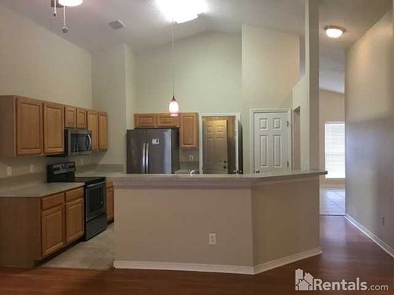 5th image of 7575 Cliff Cottage Ct