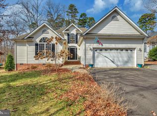 204 Wakefield Dr, Locust Grove, VA 22508