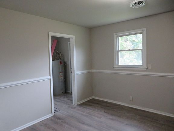 5th image of 1116 High Pearl St