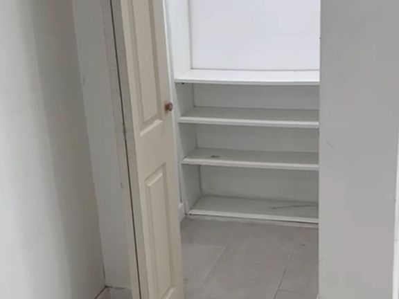 3rd image of 620 NW 10th Ave Floor 616