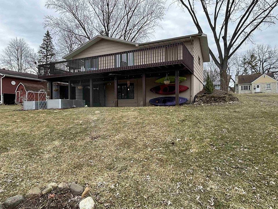 1st image of 731 North Main Street