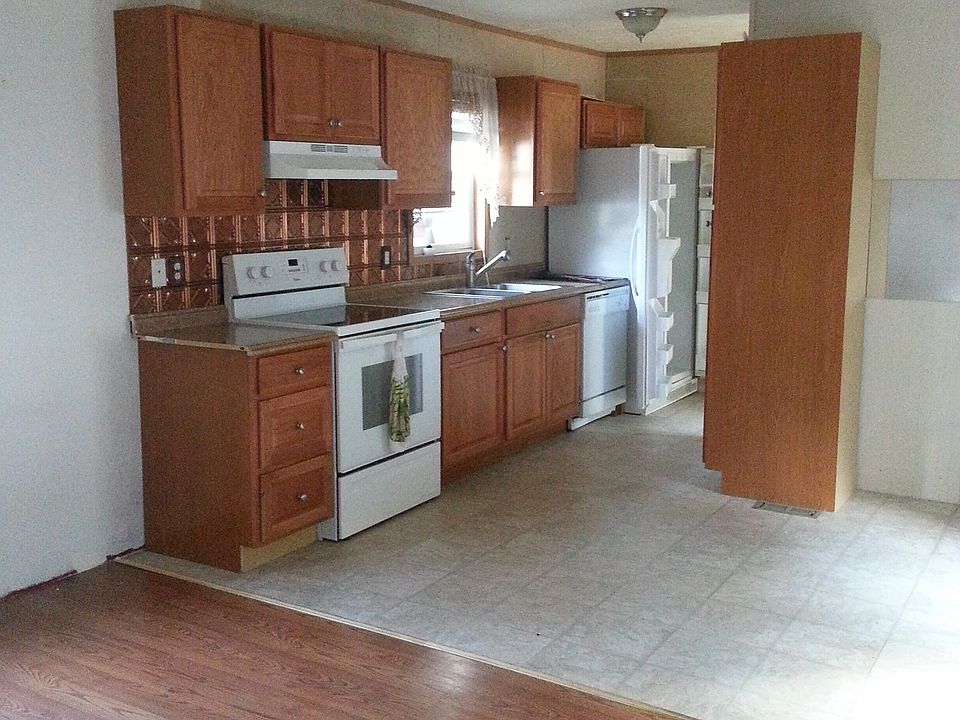 2nd image of 12901 Seahorse Dr