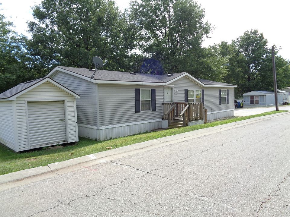 1st image of 236 Pamela Ave