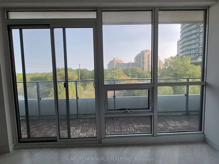 2212 Lake Shore Blvd W #516 — Photo 15