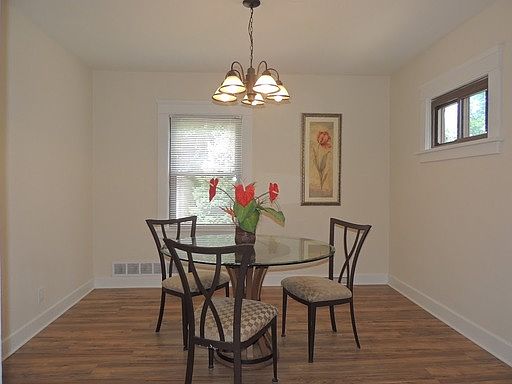 4th image of 20431 Westport Ave