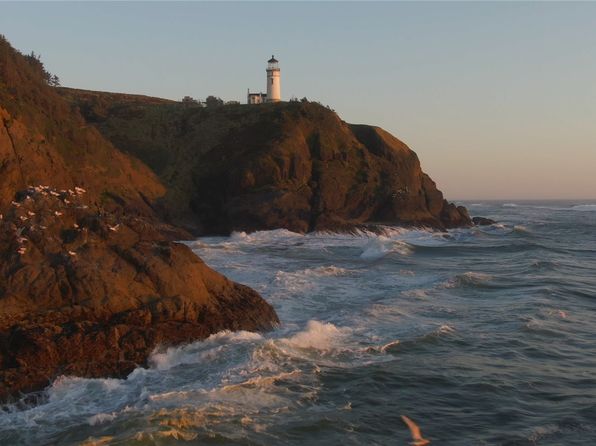 3250 Overlook Loop, Ilwaco, WA 98624