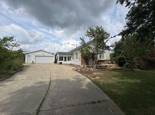W6324 Iliff Rd, Monroe, WI 53566