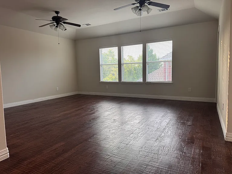 6165 Larkspur Ln — Photo 10