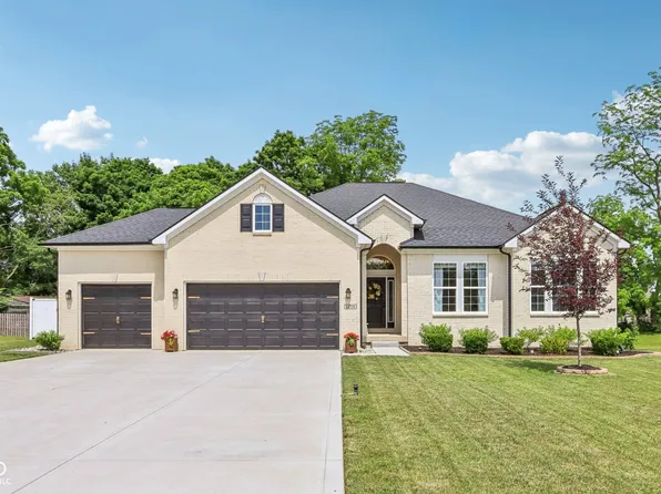 14729 Erica Ln, Carmel, IN 46033