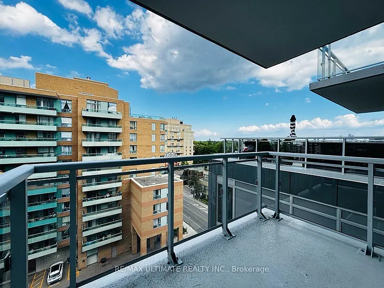 68 Merton St #803 — Photo 23