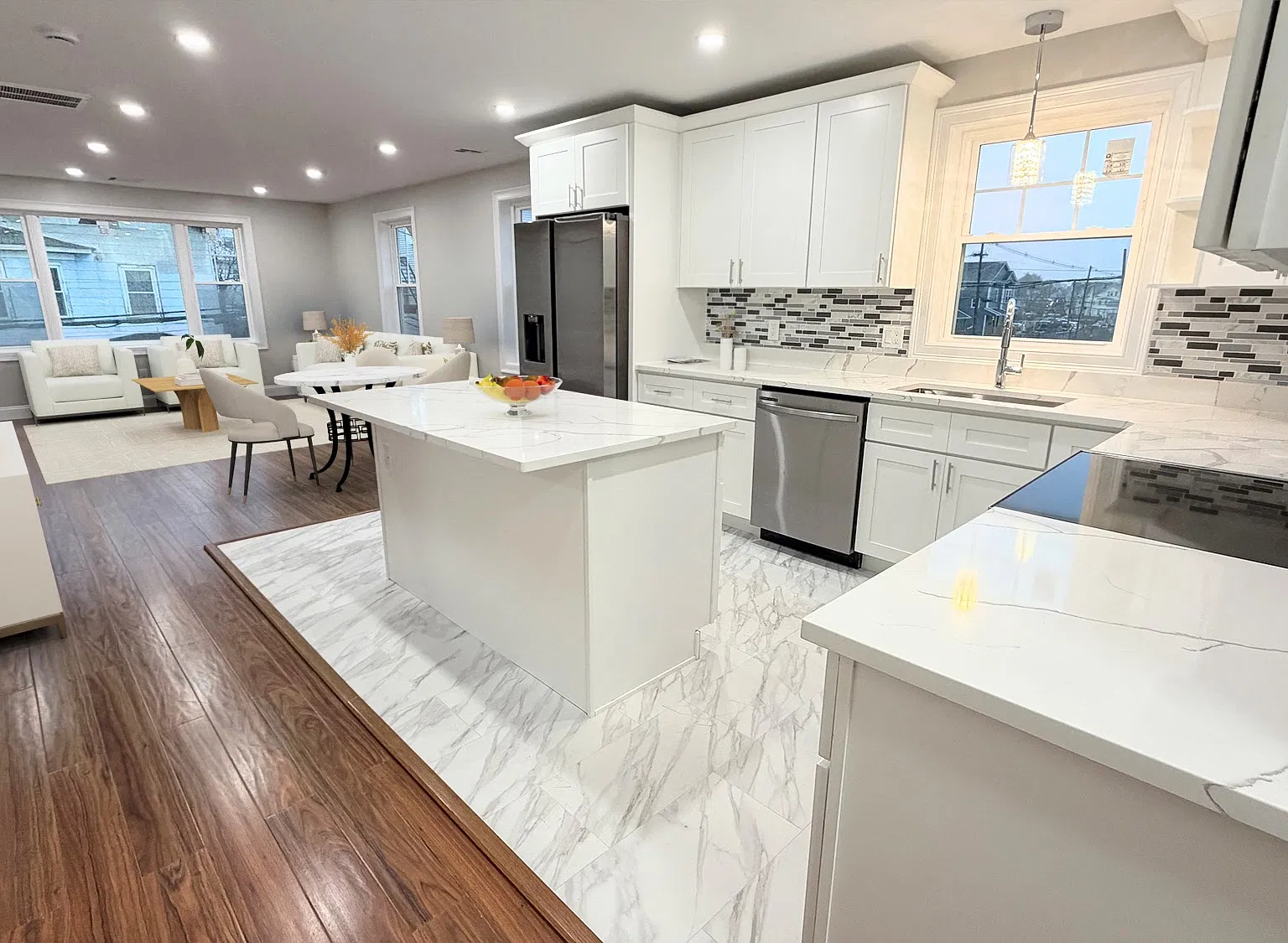 4 bed, 1300 sqft, $3,000 — Photo 3