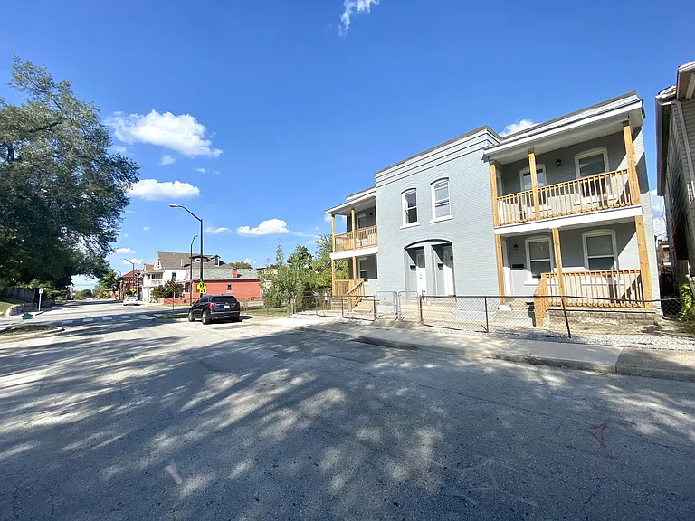 531A Charlotte St — Photo 11