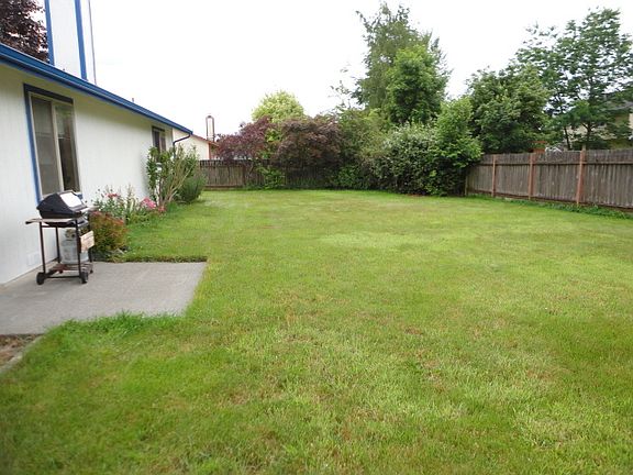 2nd image of 7322 66th Ave NE