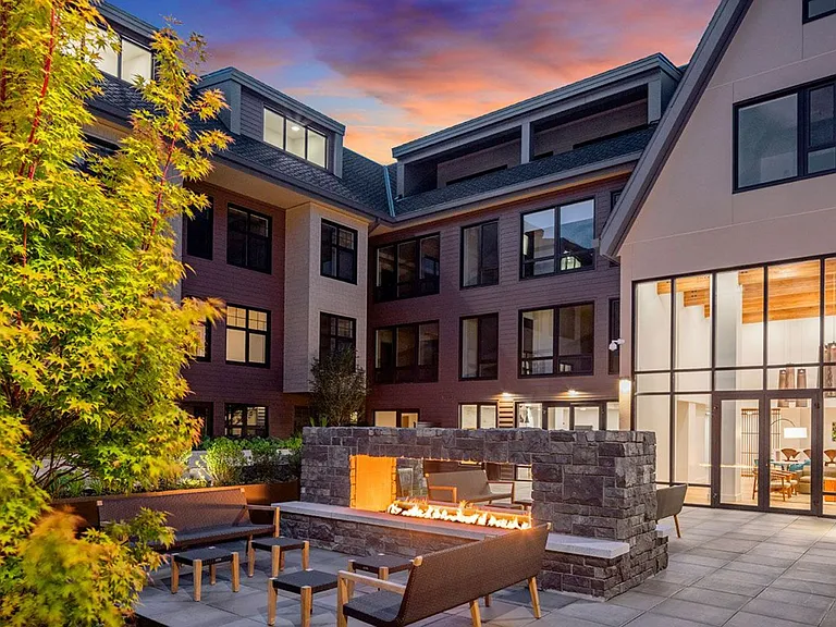 The Windward Apartments — Photo 13