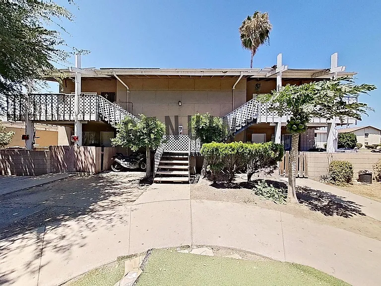 Cameo Ln Four-Plex — Photo 23