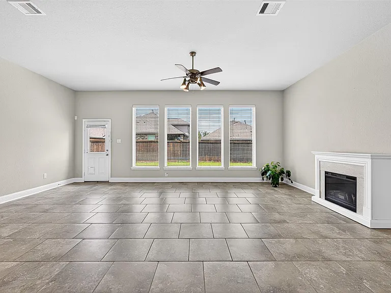 19202 Presa Canyon Dr — Photo 15