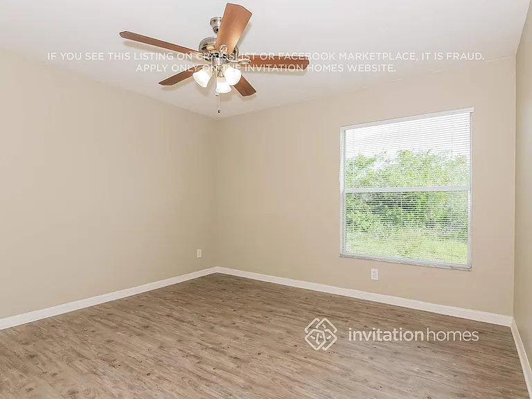 10014 Ancona St — Photo 11