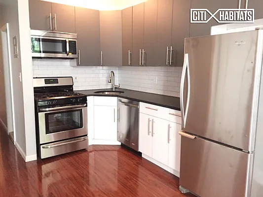 Rented by Citi Habitats | media 23