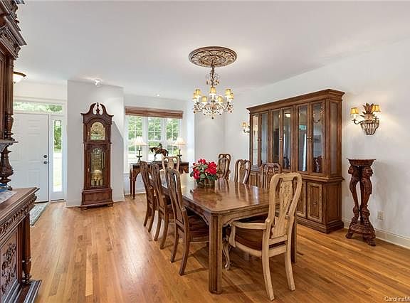 4th image of 150 Bowenterra Dr