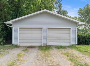 1421-1423 Huntington Rd, Waterloo, IA 50701