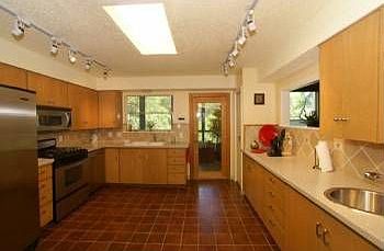 5th image of 301 Westhaven Dr