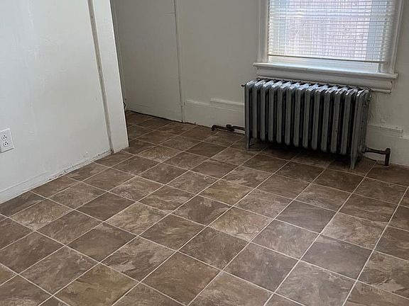 5th image of 214 S 4th St