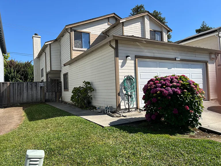 2 story, attached 2 car garage