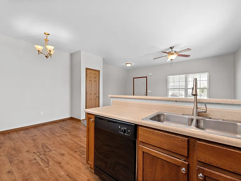 3314 N 103rd Place Edith 10353 #10333-10357 — Photo 54