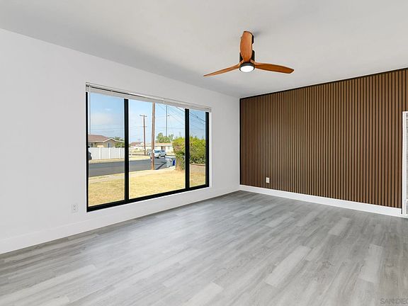 5th image of 307 S Belmont Ave