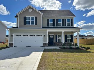 257 Crossroads Store Dr, Jacksonville, NC 28546