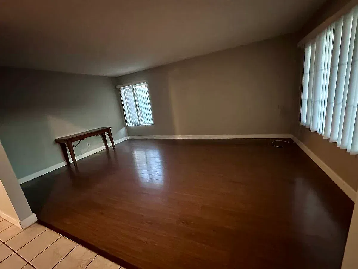 4 bed, 1731 sqft, $2,450 — Photo 3