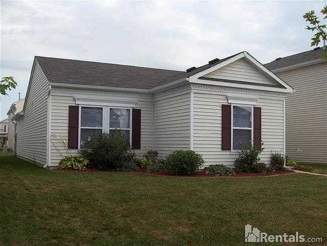 1st image of 942 Brookstone Dr