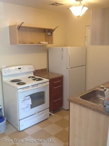 1st image of 2345 Beechmont Ave APT 23