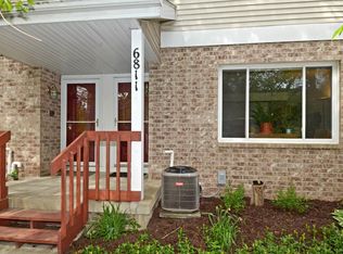6811 Raymond Rd #6, Madison, WI 53719