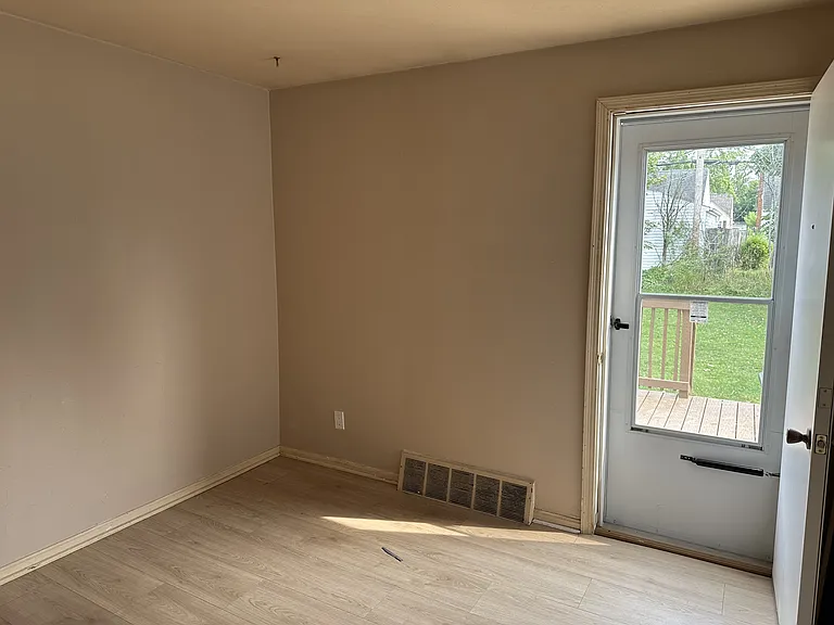 4190 Wilmington Rd — Photo 9