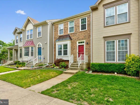 6940 Compton Ln, Centreville, VA 20121