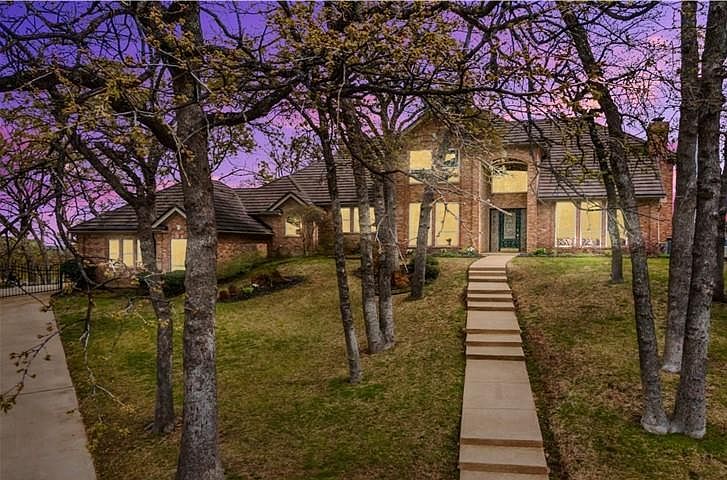 1st image of 6003 Driftwood Ct