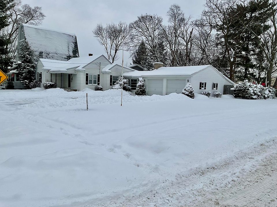 1st image of 4432 Pinehurst Ave SW