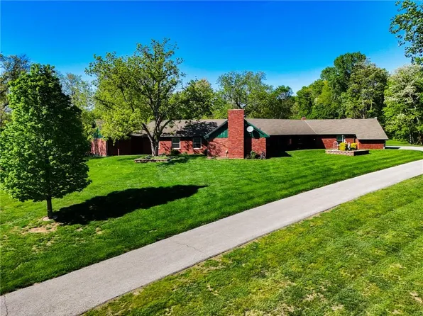 501 SE Mount Zion Rd, Saint Joseph, MO 64504