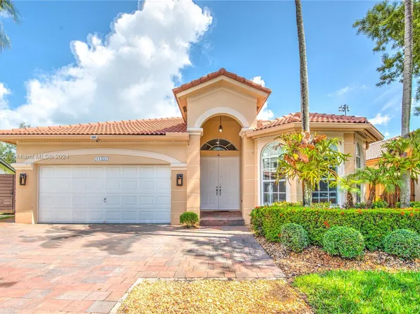 11333 NW 79th Ln, Doral, FL 33178