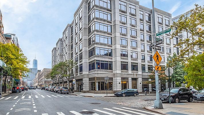 1st image of 600 Washington St APT 220