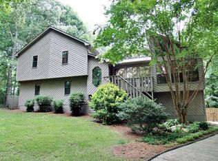 805 Allatoona Crst, Woodstock, GA 30189