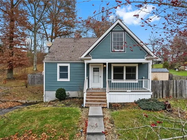 203 Maple Dr, Valencia, PA 16059