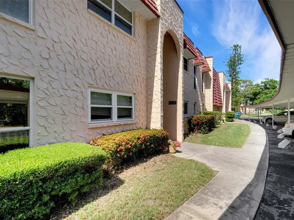 218 Dogwood Cir #218, Seminole, FL 33777