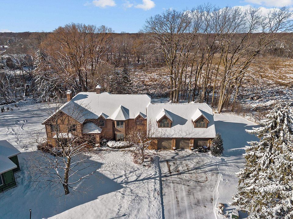 1st image of 704 Wilderness Ct