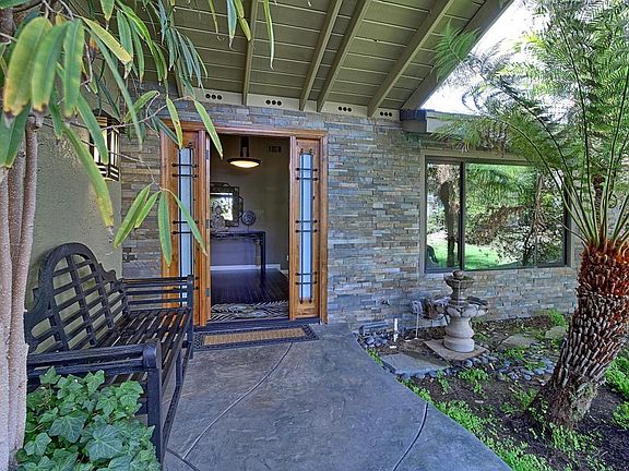 4th image of 2377 Brookhill Dr