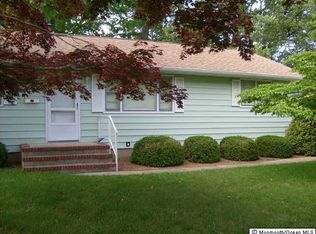 27 Harborage Ave, Bayville, NJ 08721