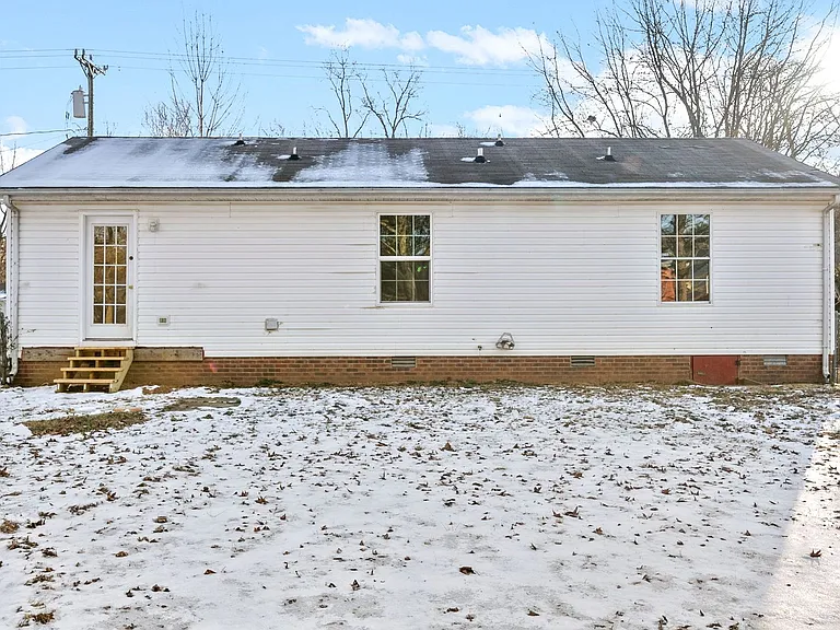 418 Donna Dr — Photo 19